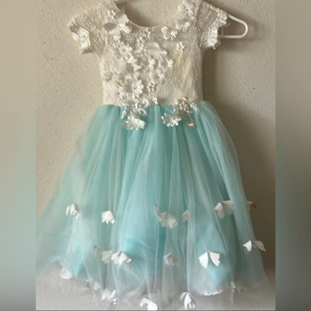 White and Blue Floral lace, appliqué and rhinestone  Dress 2-3 yr